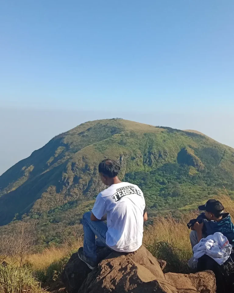 Pengalaman Pertama Medaki Gunung Penanggungan Mojokerto